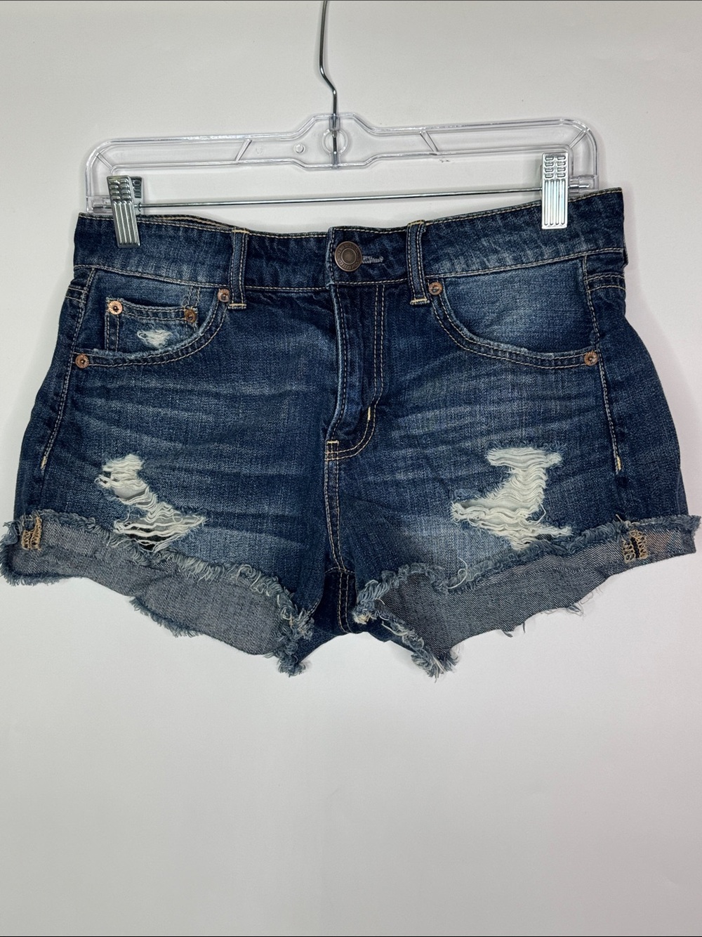 American Eagle Tomgirl Shortie Distressed Shorts Size 4